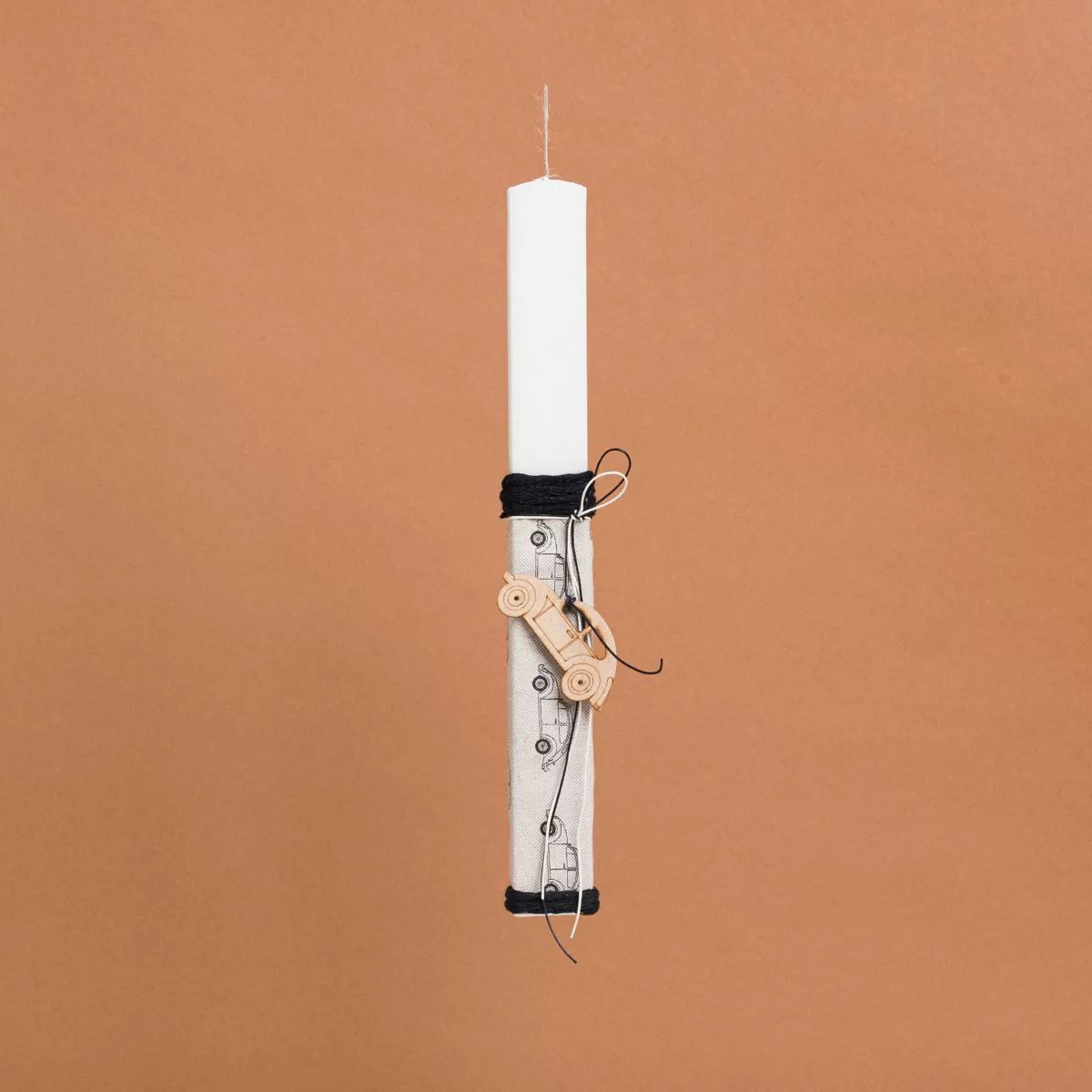 ΛΑΜΠΑΔΑ ΣΤΟΛΙΣΜΕΝΗ ΑΥΤΟΚΙΝΗΤΑΚΙ