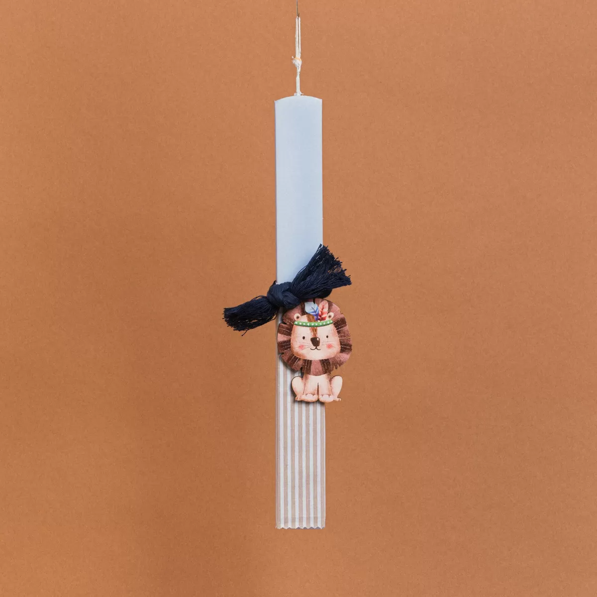 ΛΑΜΠΑΔΑ ΣΤΟΛΙΣΜΕΝΗ “ΛΙΟΝΤΑΡΑΚΙ” ΣΕ ΣΥΣΚΕΥΑΣΙΑ ΔΩΡΟΥ