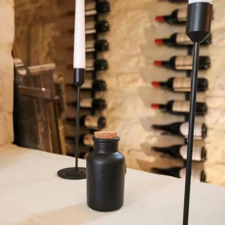 ΜΠΟΥΚΑΛΑΚΙ ΜΑΥΡΟ ΜΑΤ ΜΕ ΦΕΛΛΟ 11 x 5,7 cm 125 ml