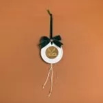 ΚΡΕΜΑΣΤΟ ΣΤΡΟΓΓΥΛΟ ΚΕΡΑΜΙΚΟ ME PLEXI MERRY CHRISTMAS ΚΥΠΑΡΙΣΙ