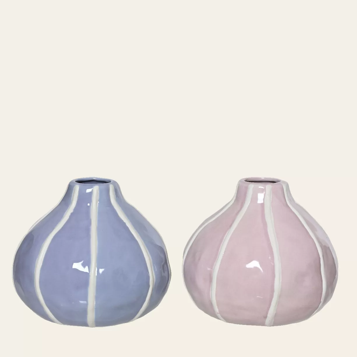 Βάζο Πορσελάνης με Ρίγα 15.5 x 13.5 CM