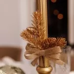 Κλαδί με φιόγκο από λινάτσα και χρυσό 19 cm