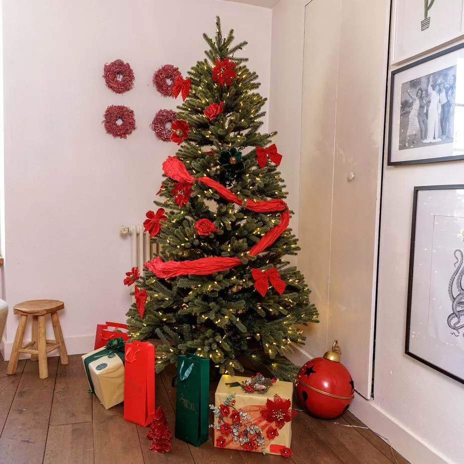 Διακοσμητικό Κόκκινο-Χρυσό Κουδούνι με Σχοινί για Κρέμασμα Ø30cm