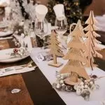 Έλατο ξύλινο σε κορμό με χρυσό γκλίτερ Ø7 x 27 cm