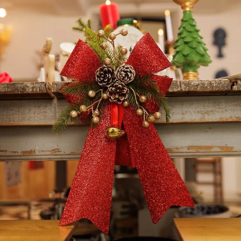 Φιόγκος με κουκουνάρια και κλαδιά με κόκκινο γκλίτερ 26 x 41 cm